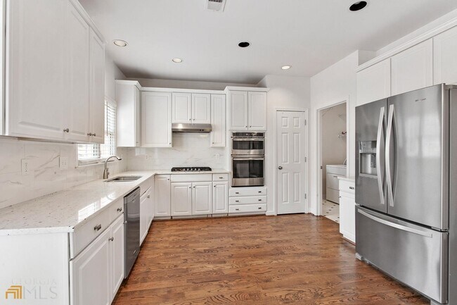 Foto del edificio - 1462 Valley Glen Way