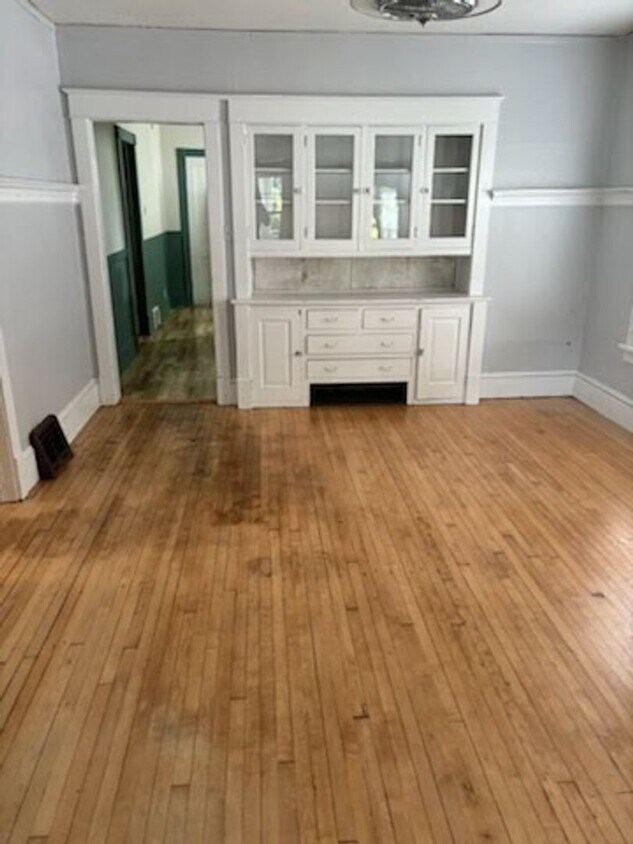 Foto principal - 3071 S Wentworth Ave