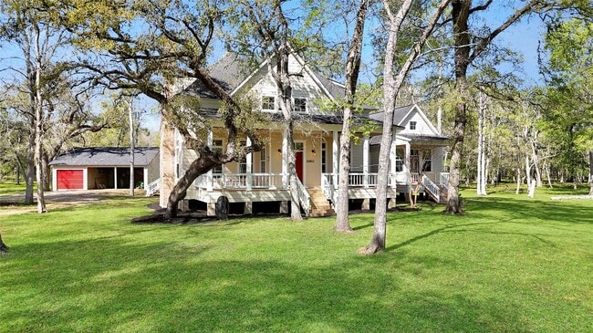 Building Photo - 20802 Pecan Bend Rd