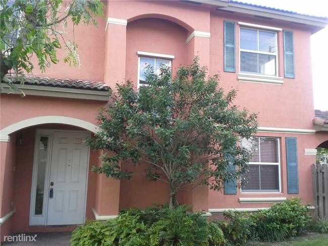 Building Photo - 15205 SW 88th St