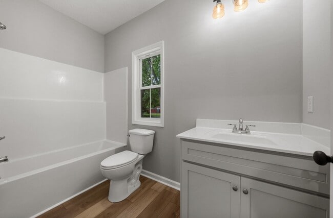 Building Photo - 609 Mayes Ln