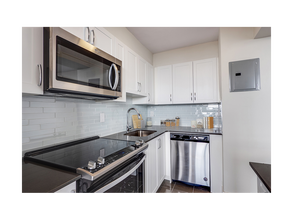 Interior Photo - 750 Morningside Ave