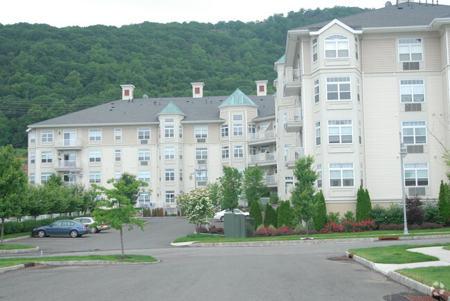 Harbors At Haverstraw Rentals