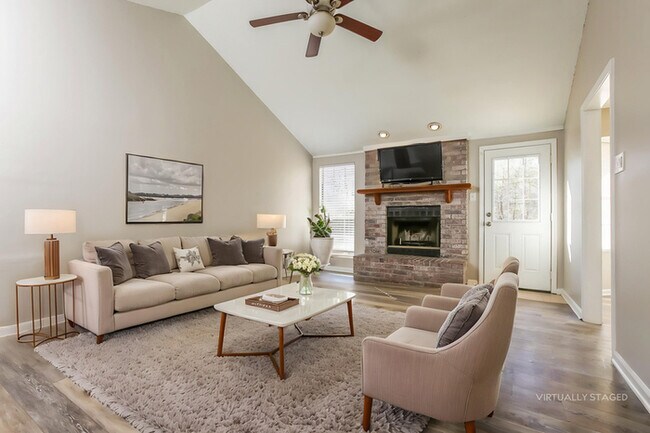 Foto del edificio - 14806 White Oaks Ln