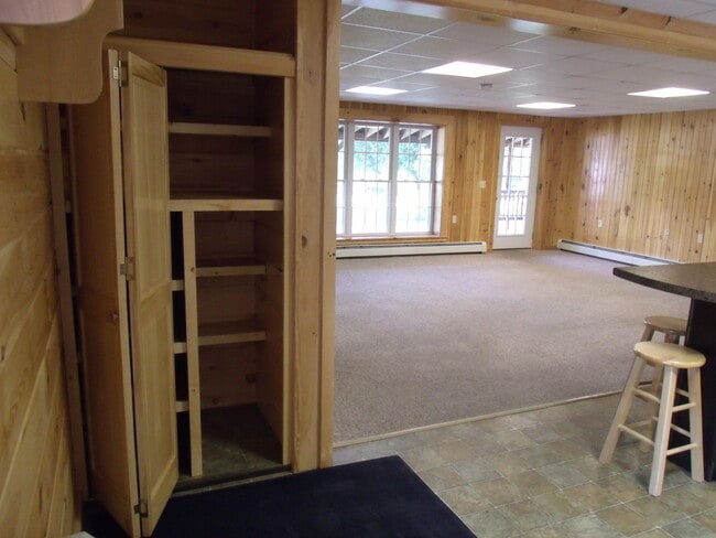 Building Photo - 36 Stagecoach Rd