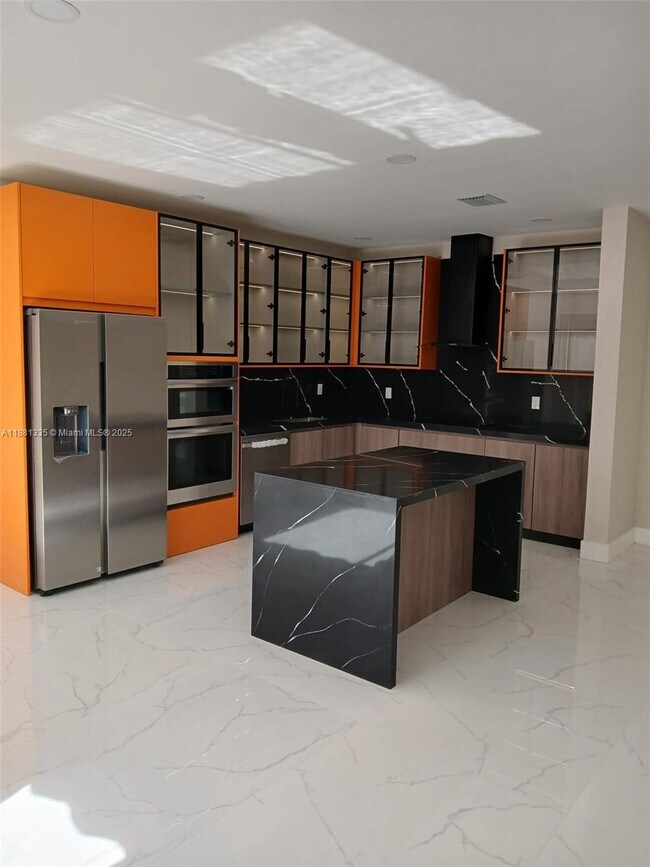 Foto del edificio - 1065 River Birch St