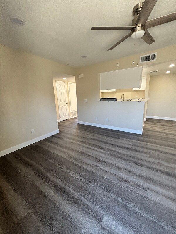 Building Photo - 28166 Via Princesa