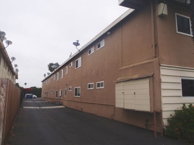 Building Photo - 560 Hamilton St