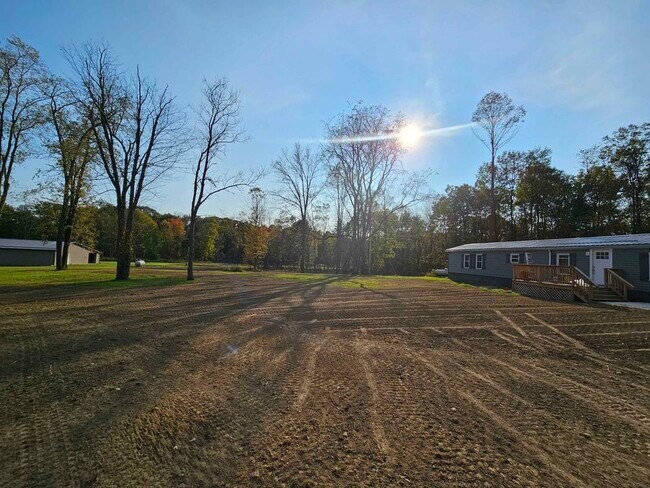 Foto del edificio - 13185 W Vernon Rd