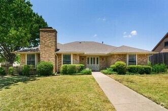 Building Photo - 613 Hidden Brooke Dr