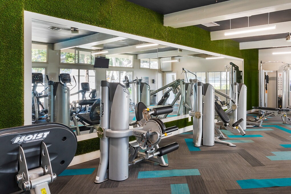 Hillcrest Park Apartments in Newbury Park, CA Westside Rentals