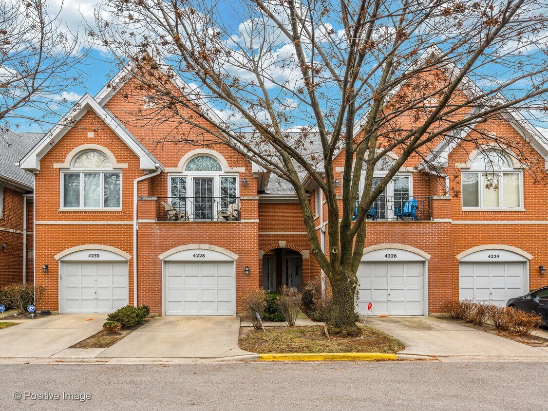 Primary Photo - 4228 Harrington Ln