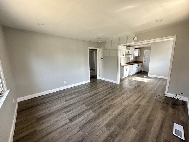 Foto del edificio - 1221 Frisco St