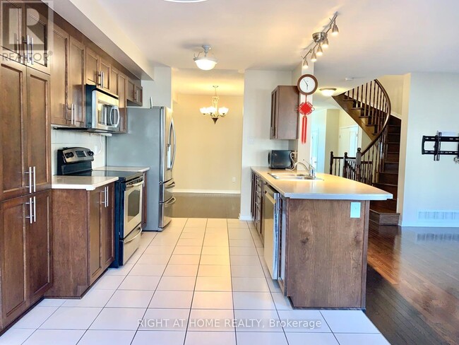 Building Photo - 1602 Westhall Way