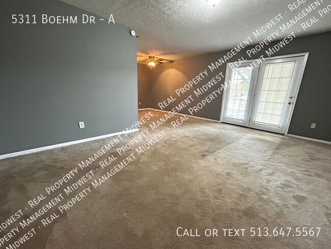 Foto del edificio - 5311 Boehm Dr