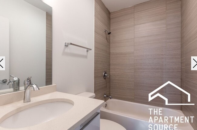 Foto del edificio - 2700 W North Ave