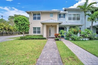 Building Photo - 5040 Eucalyptus Dr