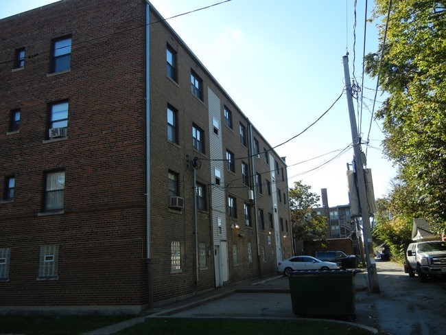 Building Photo - 7700 S Jeffery Blvd