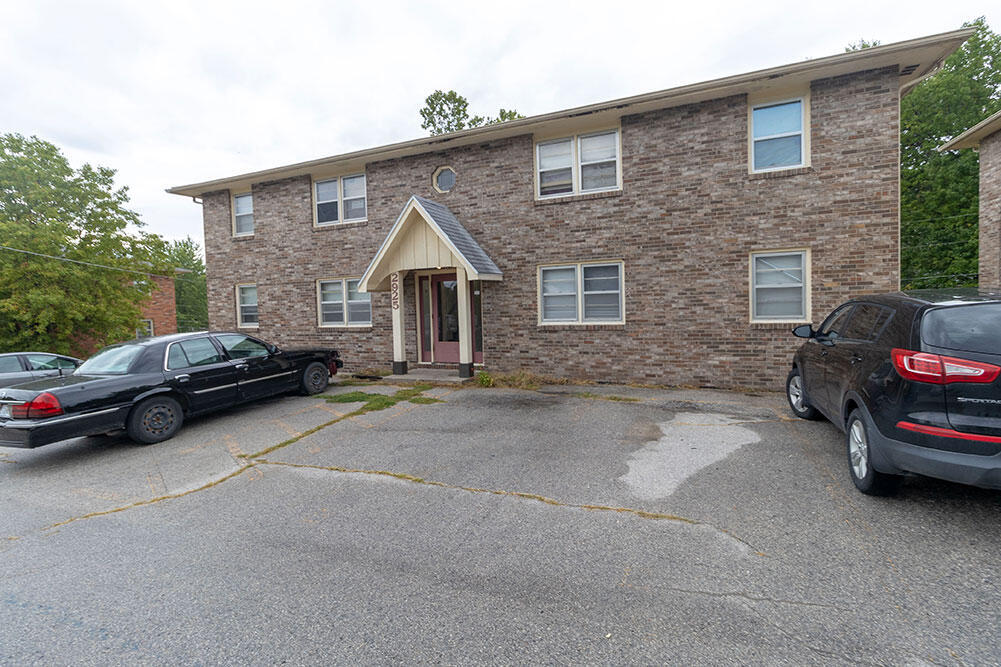 Primary Photo - 2925 Northland Dr