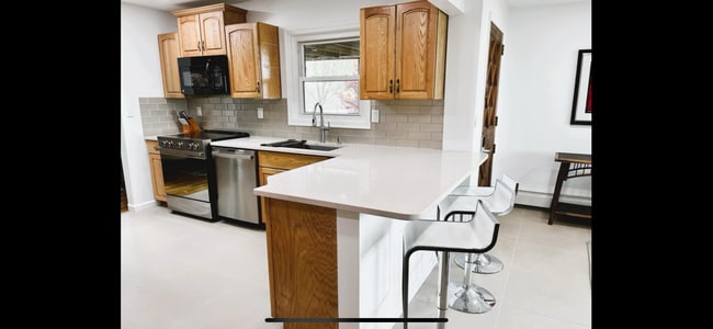 Building Photo - 481 Laudermilch Rd