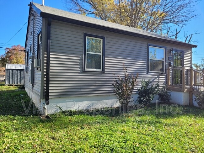 Foto del edificio - 127 Boston Ct