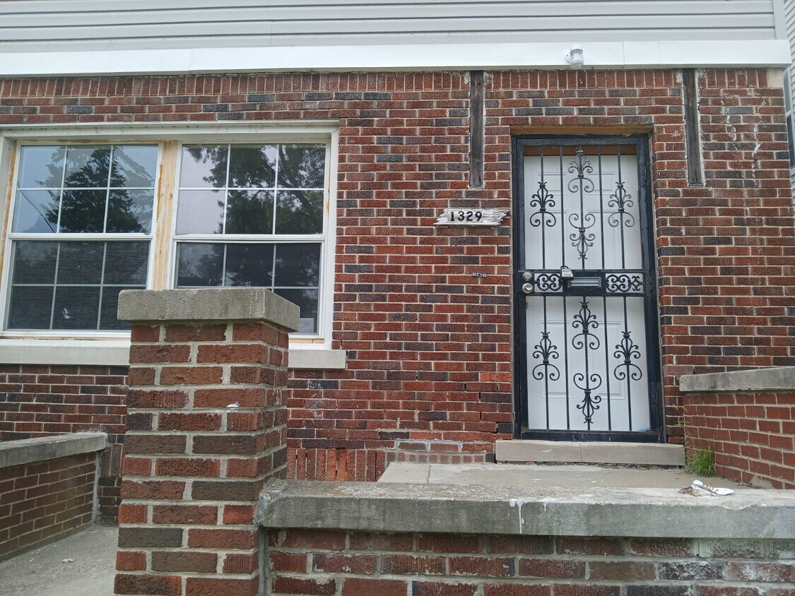 Foto del edificio - 1329 Alter Rd