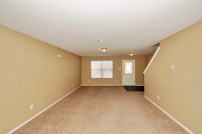 Building Photo - 1316 Macaw Ct