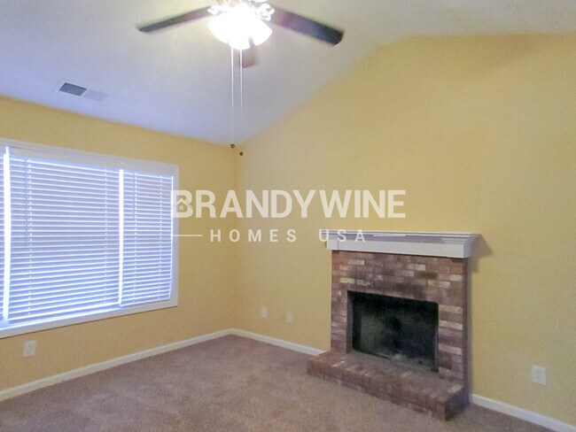 Foto del edificio - 1026 Miss Amber Way