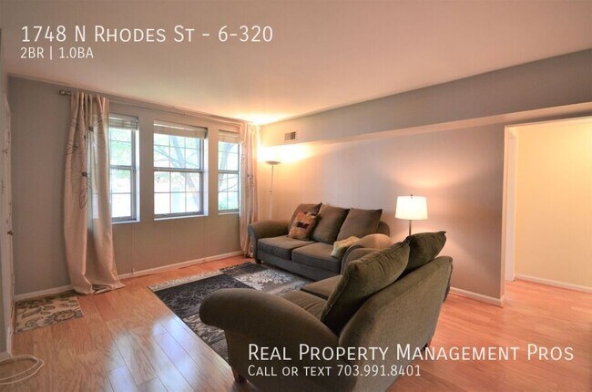 Foto del edificio - 1748 N Rhodes St