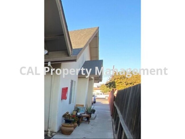 Foto del edificio - Two Bedroom for Rent in King City, CA!