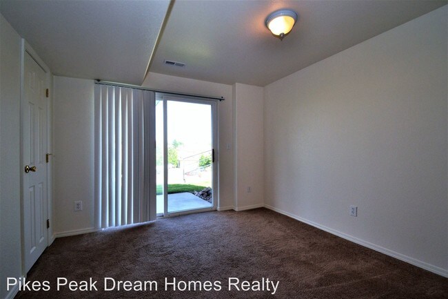 Building Photo - 7865 Antelope Ridge Point