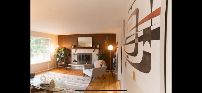 Foto del edificio - 2513 NE 145th St