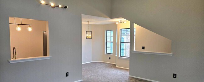 Foto del edificio - 3015 Lighthouse Ln