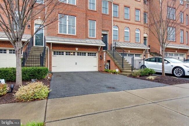 Foto del edificio - 8526 Pine Springs Dr