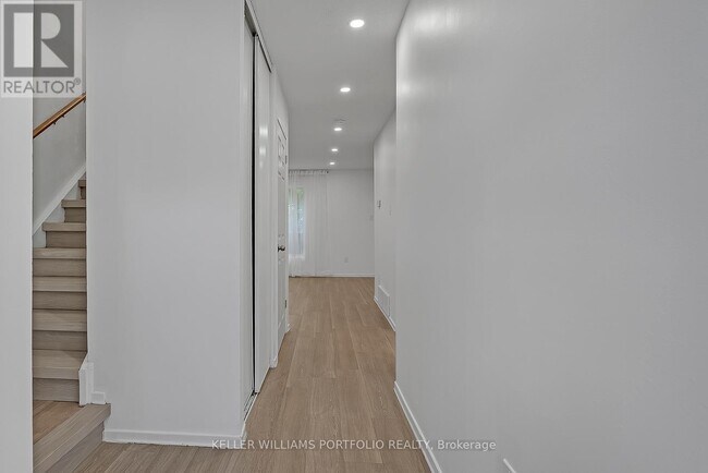 Photo du bâtiment - 3500 Glen Erin Dr