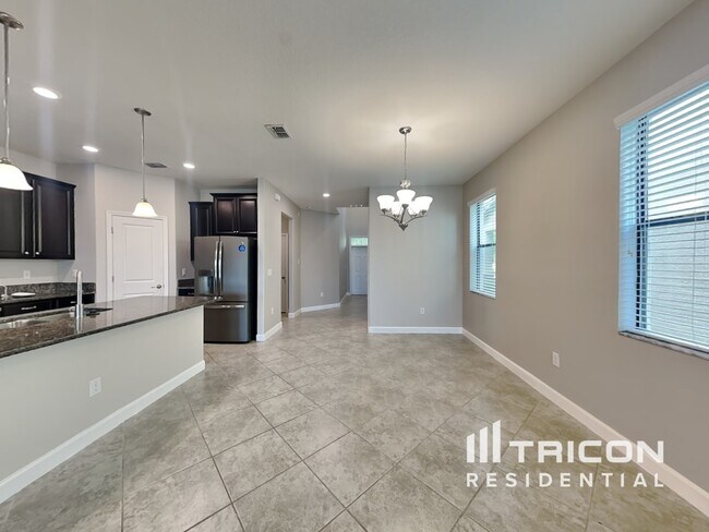 Foto del edificio - 10156 Newminster Loop Ruskin FL