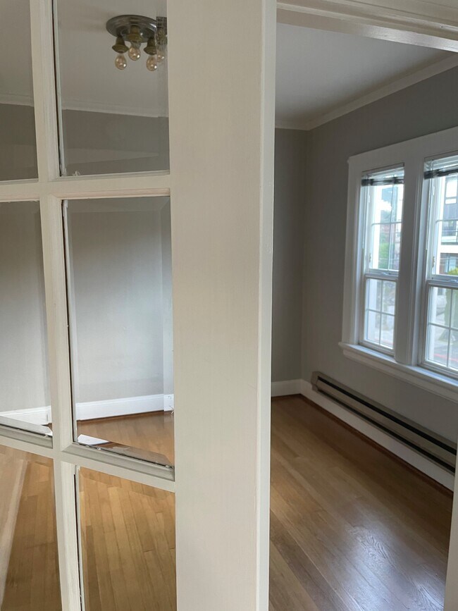 entry to bedroom - 1645 10th Ave E