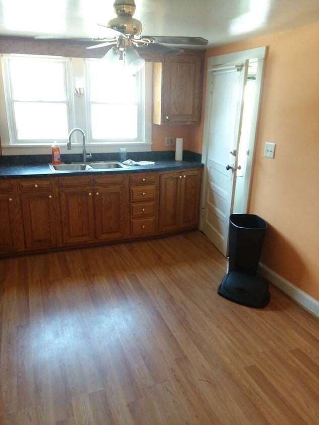 7 Brown Ave, Thurmont, MD 21788 House Rental in Thurmont, MD