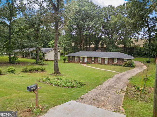 Foto del edificio - 4839 Lehigh Dr