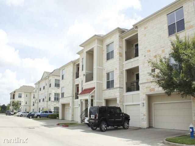 Building Photo - 3 br, 2 bath  - 12700 Stafford Rd # 4519