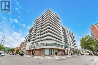 Building Photo - 212-212 King William St