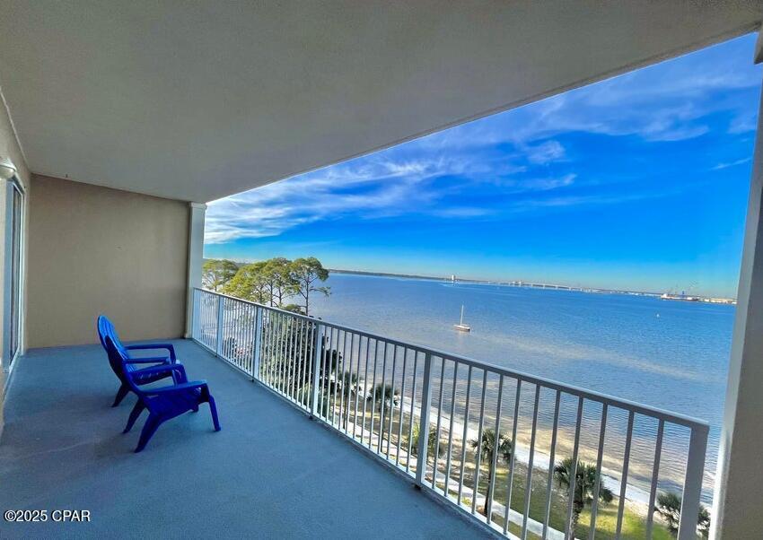 Foto principal - 2400 Grandiflora Blvd