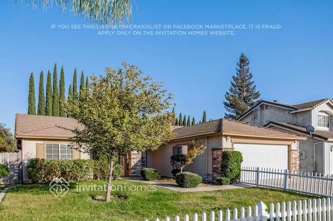 Foto del edificio - 14510 Cedar Valley Dr