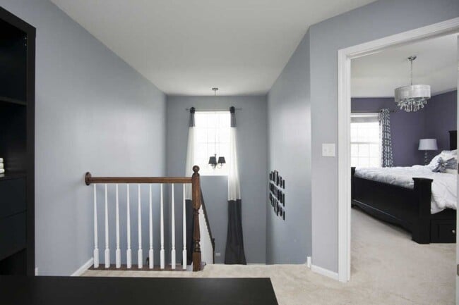 Landing - 15353 Sheffield Square Pkwy