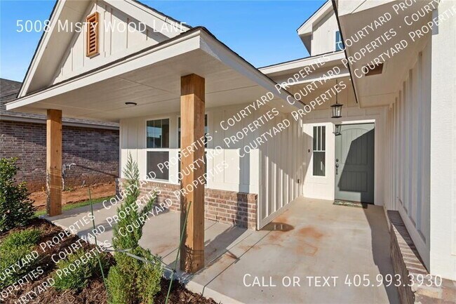 Foto del edificio - 5008 Misty Wood Ln