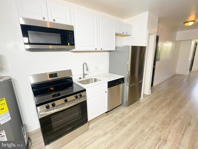 Foto del edificio - 3918 10th St NE