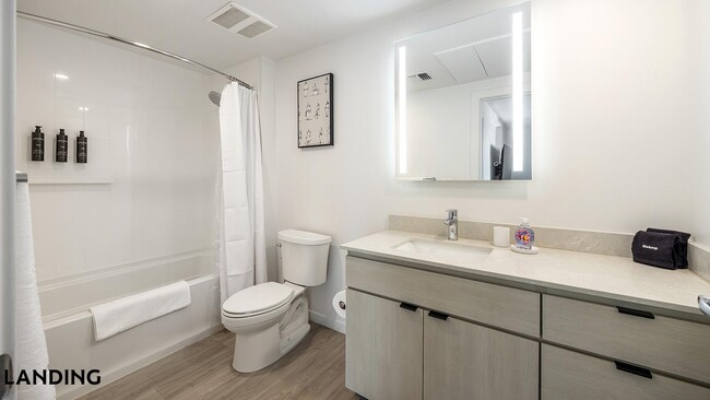 Foto del edificio - 707 S Farmer Ave