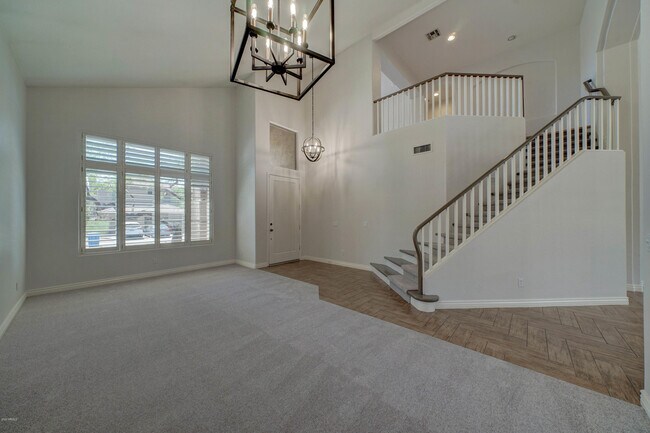 Building Photo - 6410 E Carolina Dr