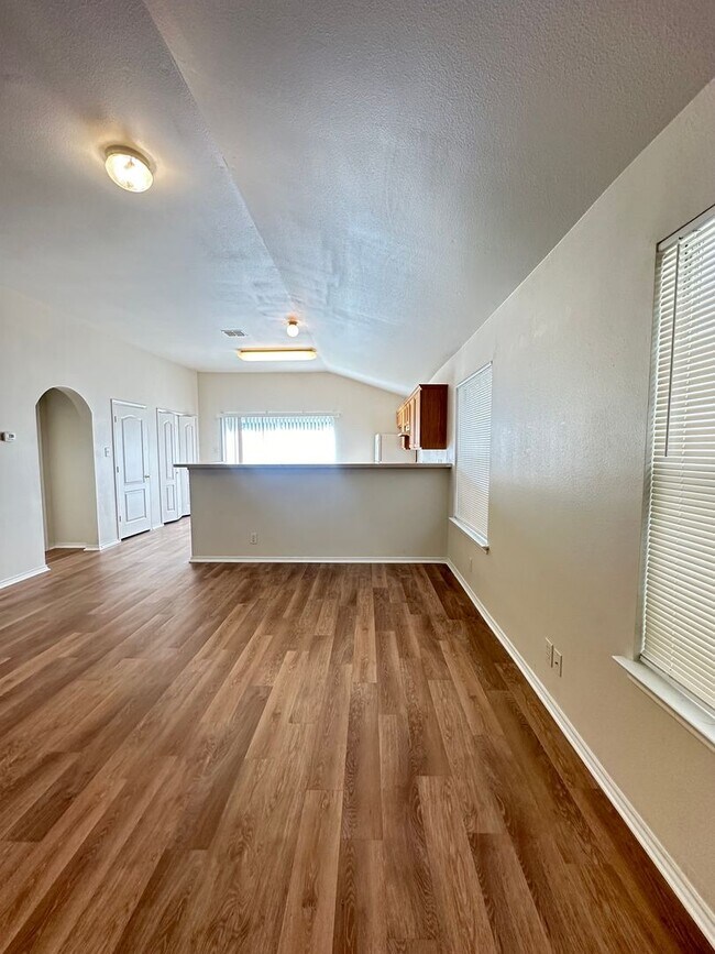 Foto del edificio - Open Floor Plan