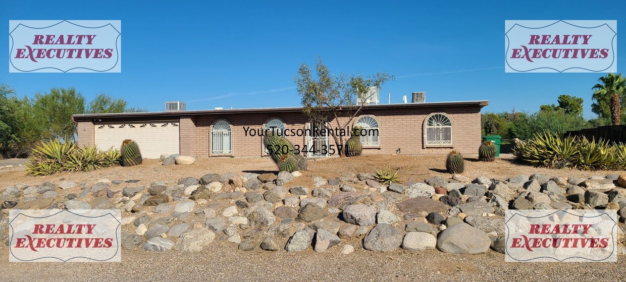 Foto principal - La Cholla & Magee Rd area - 3 bedrooms & 2...